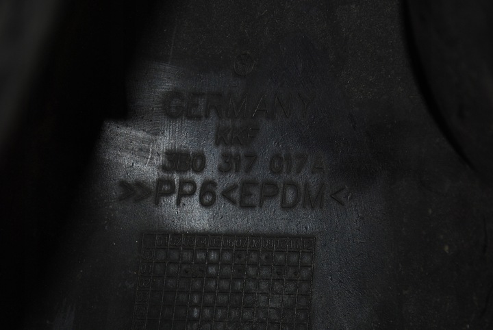 фото №11, Впуск воздуха vw passat b5 w8 4.0 3b0317017a
