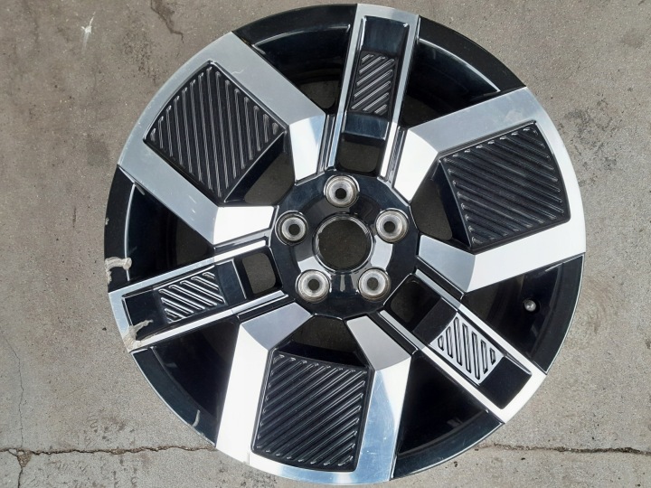 фото №1, Алюминиевый диск renault oem номер 6.5" x 18" 5x114.3 et 38