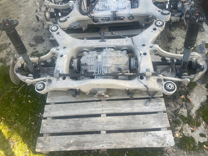 фото №1, Alfa romeo stelvio 2.9 qv подвешивание зад подрамник редуктор ступица поворотный кулак