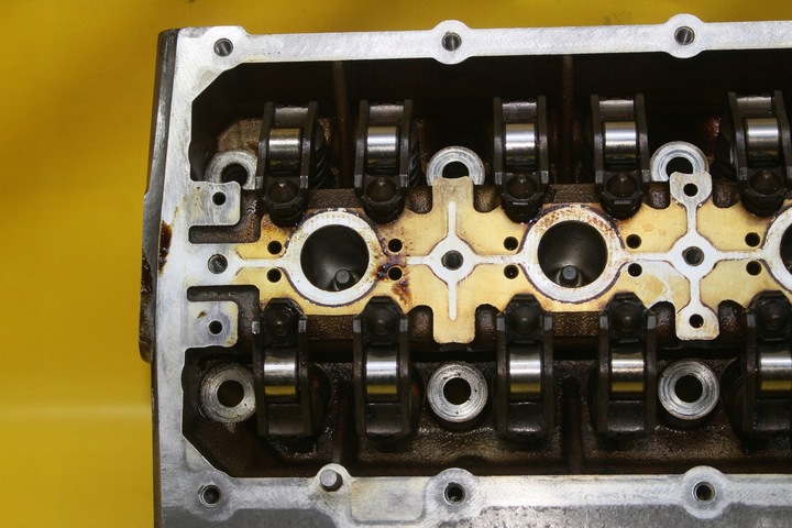 фото №8, Головка audi vw a3 8p golf v touran skoda seat 1.6 fsi bag 03c103358f