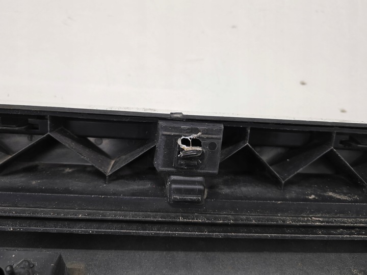 фото №12, Volvo s90 v90 17r планка пороговая правая 614-46