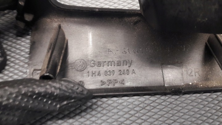 фото №10, 1h4839248a корпус ручка двері праві зад vw golf iii