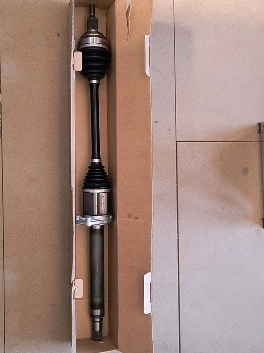 фото №1, Нова оригінальна піввісь права vw crafter 2,0tdi at/mt 2017fwd 2wd 2n0407272p