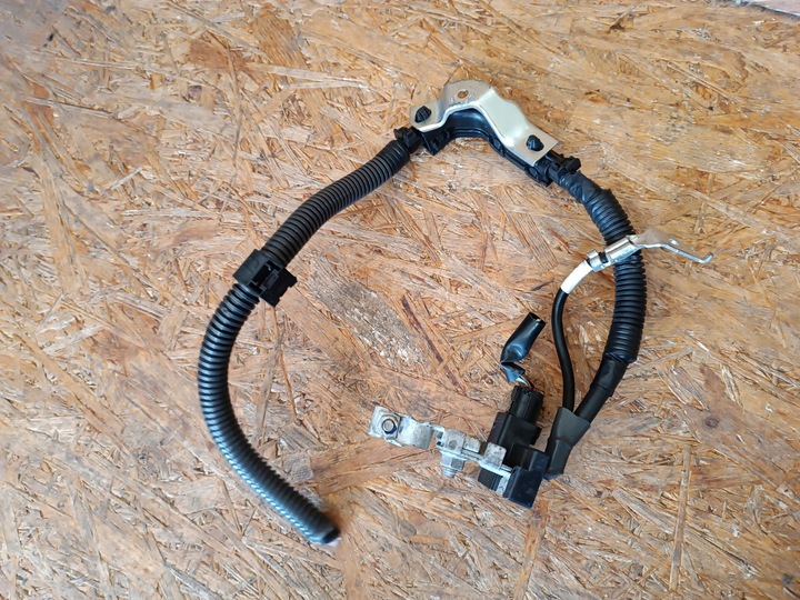 фото №8, Клема мінусова toyota avensis t27 2.2 82815-05270