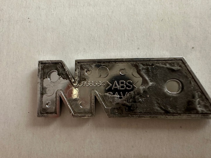 фото №8, Оригинальный эмблема крыльев bmw m g30