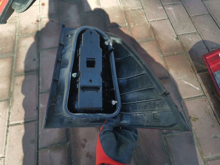 фото №5, Лампа левая зад задняя mercedes c w202 универсал