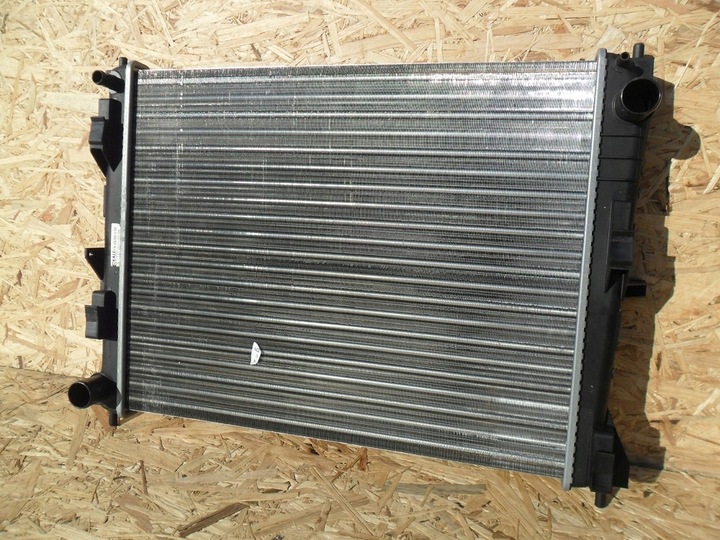 фото №7, Renault clio iii 2005 2006 2007 2008 радіаторів