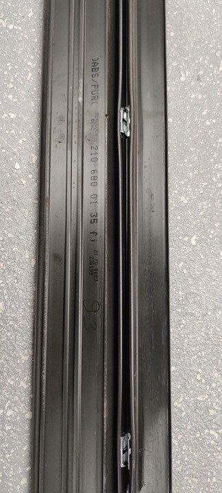 фото №8, Mercedes w210 накладка порога передняя 2106800135