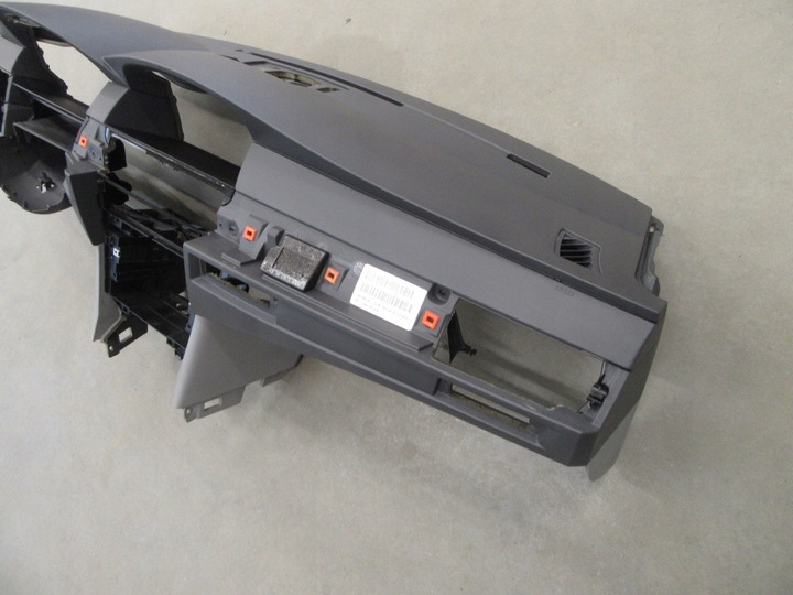 фото №9, Панель раздаточная bmw 5 e60 e61 европа 03-05r. кружки серый