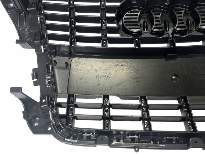 фото №15, Решітка, решітка радіатора audi s-3/s3 8p рестайлінг 8p0853651q 1.082