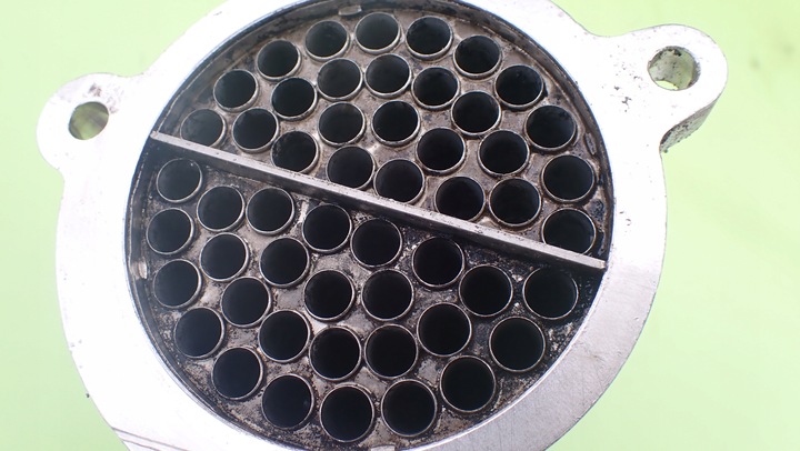 фото №8, Mercedes w211 2,2 cdi компенсатор egr 170km w204