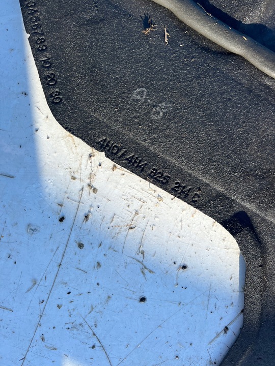 фото №3, Audi a8 d4 плита защита шасси 4h0825214c