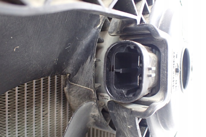 фото №10, Вентилятор + радиаторов воды peugeot 208 рестайлинг 1,2 vti 2018 r 3d 9812028580