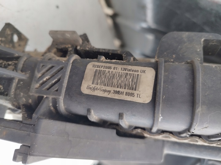 фото №10, Радіаторів води + кондиціонера + вентилятор 2.0 d volvo s40 ii v50 2003-2006