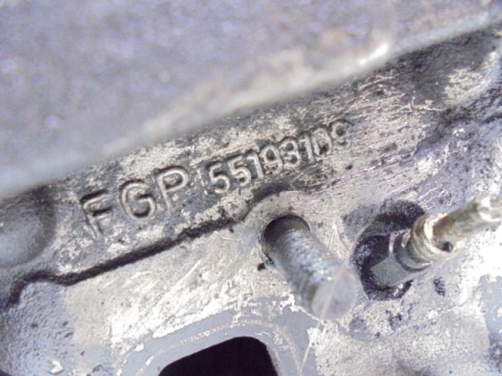 фото №10, Corsa c головка двигателя 55193109 1,3cdti