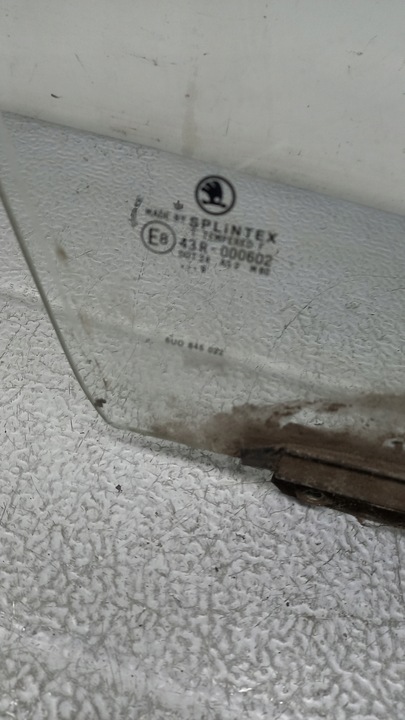 фото №2, Стекло правая перед skoda felicia 43r-000602