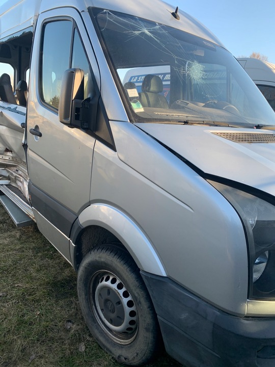 фото №9, Запчастини кузовні крило зад vw crafter