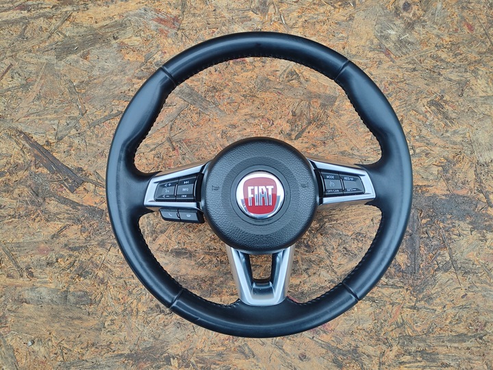 фото №6, Консоль панель подушка подушка безопасности ремни fiat 124 spider