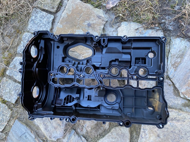 фото №10, Bmw g20 g23 g30 g11 g01 g02 g05 g06 крышка клапанов 8631745 mini оригинал