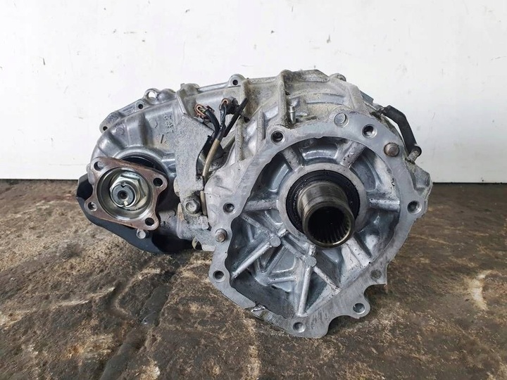 фото №8, Isuzu d-max i 11r 3.0 td 4jj1 коробка передач роздавальна редуктор автомат