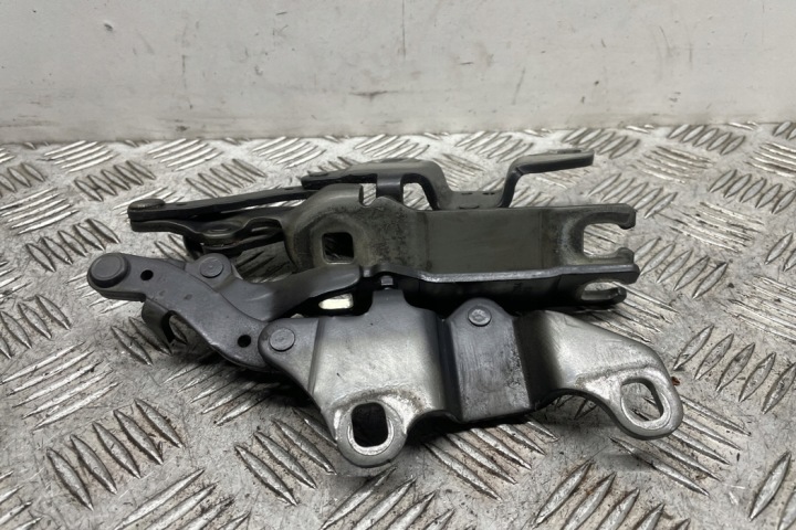 фото №11, Комплект петли капота bmw 3 touring e91 7115264 2.0l дизель 135kw 2011