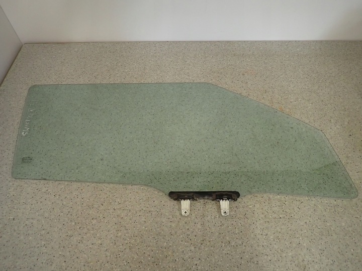 фото №1, Suzuki swift mk7 3d 10- стекло дверь правая