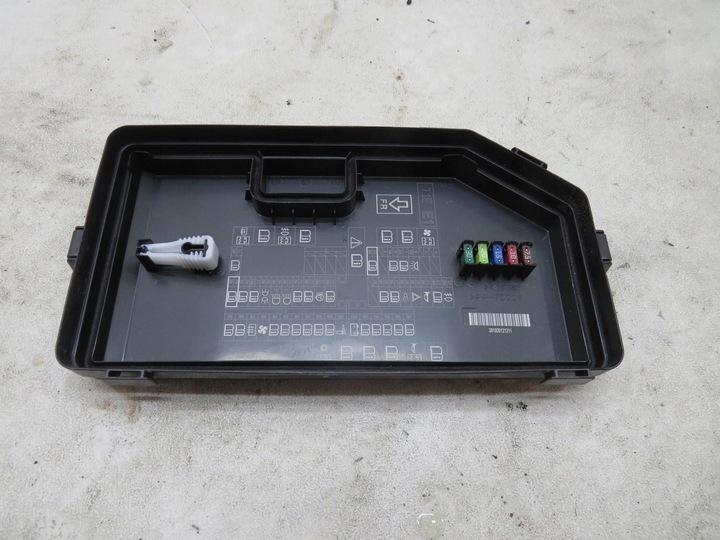 фото №1, Крышка защита коробка предохранителей crv iv