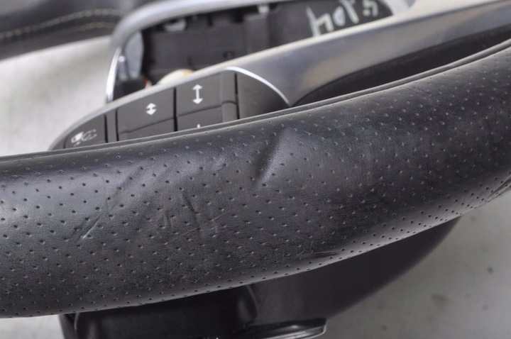 фото №13, Volvo xc60 кермо шкіряний пелюстки rdesign