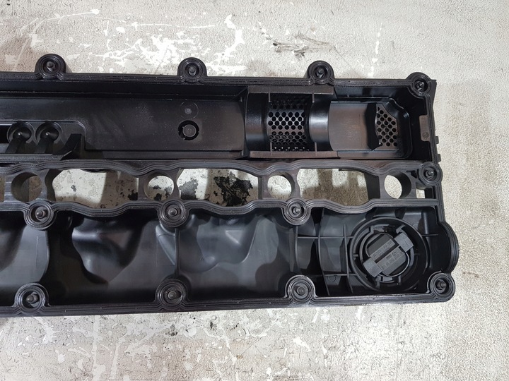 фото №8, Крышка клапанов a6510108918 mercedes w205 2.2 cdi 651921