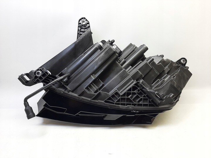 фото №8, Skoda enyaq фара лампа правая 5lb941016a