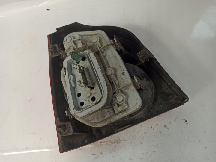 фото №9, Volkswagen polo 4 9n iv лампа правая зад задняя + вкладка 6q6945096 6q6945112