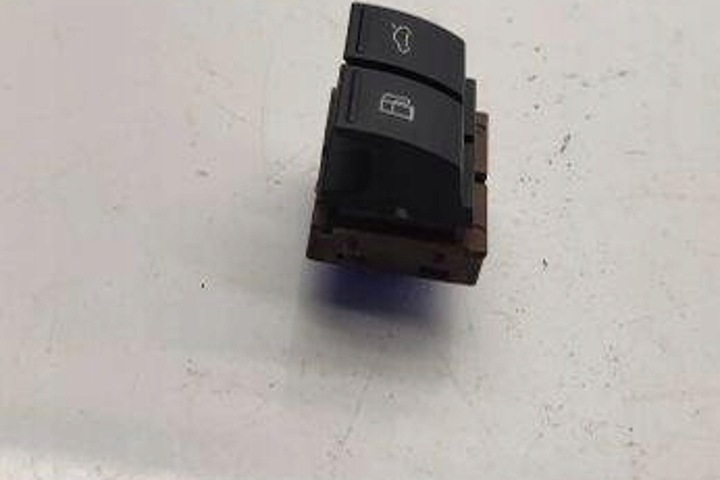 фото №3, Кнопка открывания заливка топлива vw passat b6 3c2 3c0959903b 3.6l