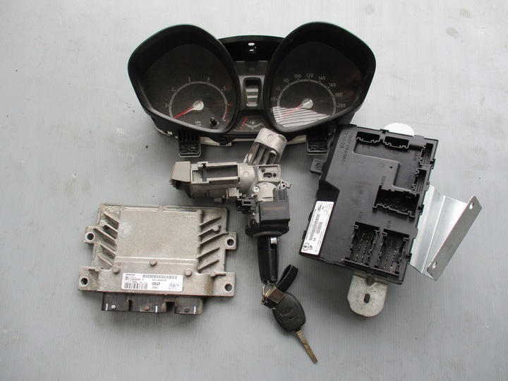 фото №1, Комп'ютер замок запалювання fiesta mk7 1.25 8v21-12a650-rf комплект