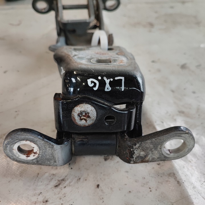 фото №3, Chrysler 300c петли дверь передние