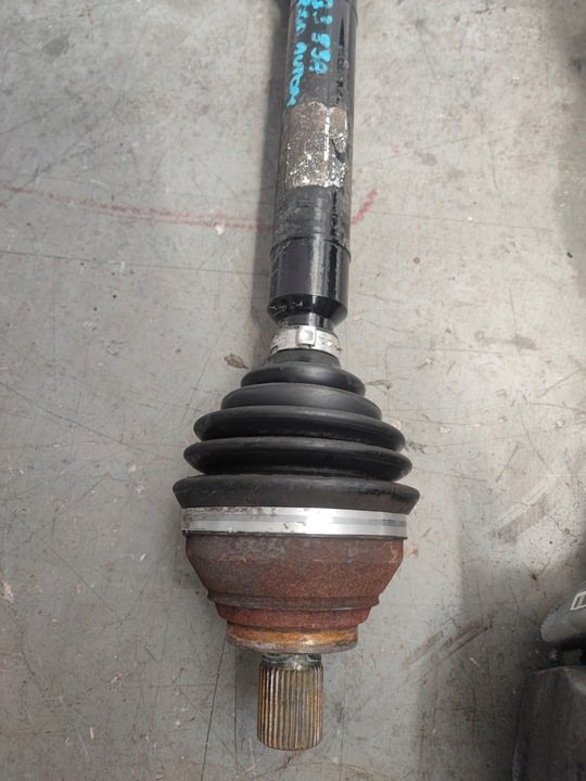 фото №8, Подвешивание поворотный кулак полуось правая передняя перед audi q3 83a 2.0d автомат