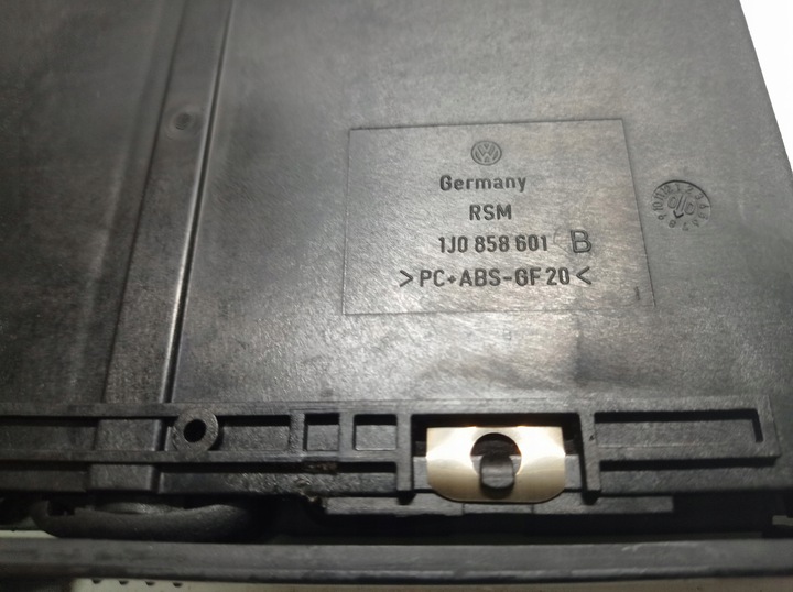 фото №5, Vw golf iv bora підставка тримач na чашки cup тримач 1j0858601b