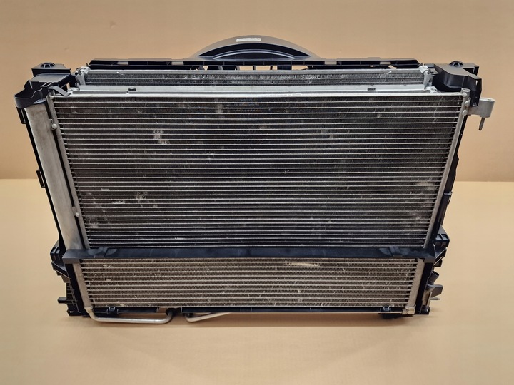 фото №13, Підсилювач pas переднє mercedes класу c w205 1.6cdi c180 cdi c200 cdi