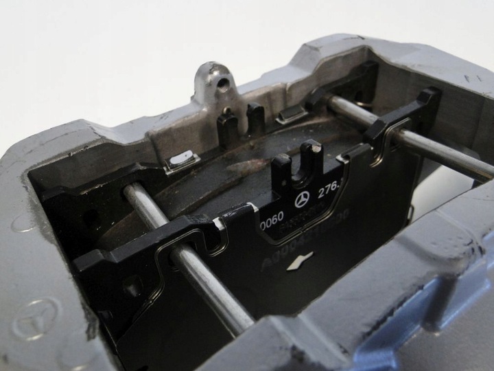 фото №16, Mercedes w217 w221 cl w216 sl r231 затискачі amg