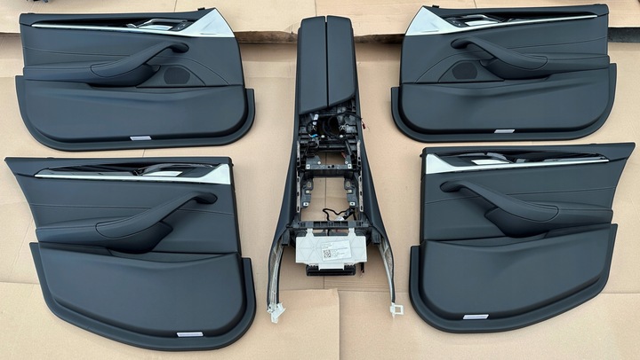 фото №7, Bmw 5 g30 lci сиденья диван салон обшивки туннель sensatec перфорированный eu