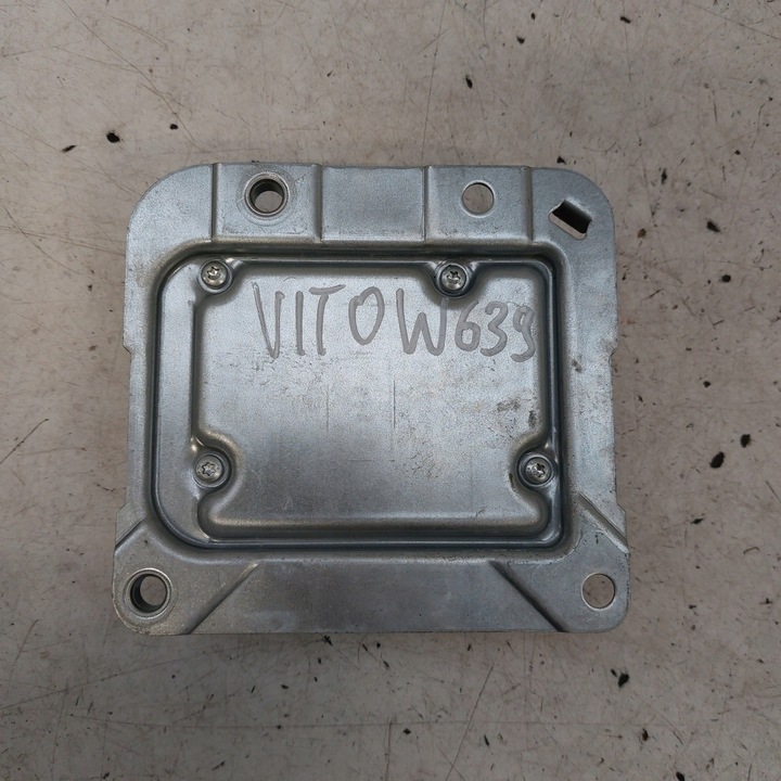 фото №7, Mercedes vito w639 sprinter модуль датчик подушек подушка безопасности bosch 0285011847