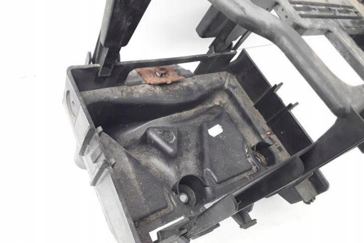 фото №8, Тримач акумулятора seat ibiza iii 6l1 6q0915345a 1.4l бензин 63kw 2007