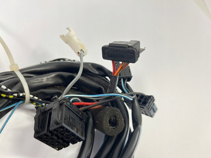 фото №6, Установка джгут радіо динаміків becker iso євро mercedes w124