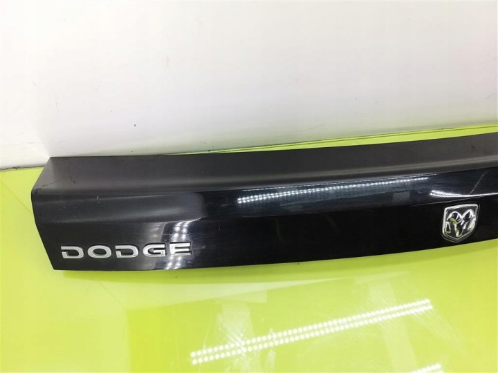 фото №8, Накладка кришки багажника dodge caliber 2007-2012 чорна