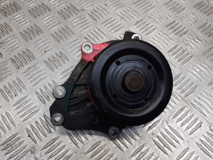 фото №1, Насос води toyota avensis t25 2.2 d4d