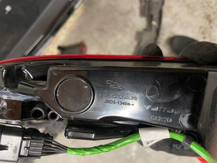 фото №5, Jaguar i-pace x590 кришка бампер лампи зад kpl