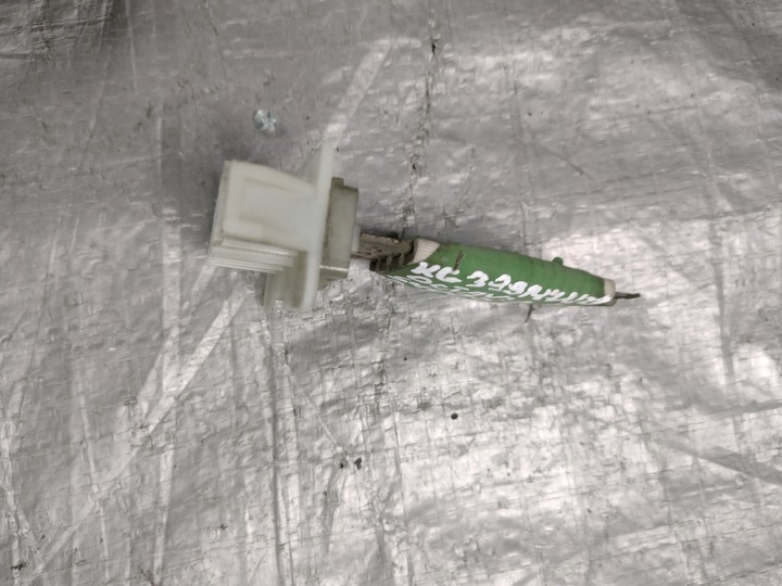 фото №6, Резистор вентилятор skoda octavia ii 2 1,9 tdi bxe