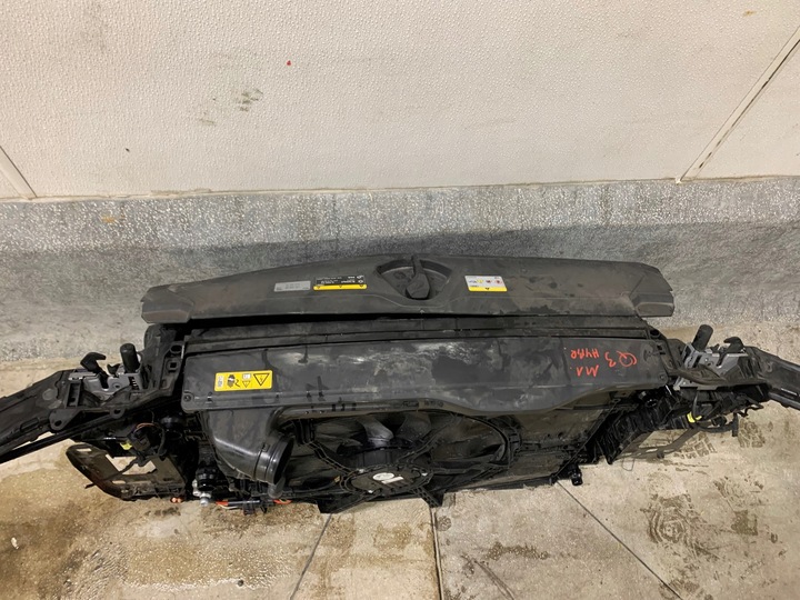 фото №10, Audi q3 83a гибрид комплектный перед радиатор бампер pas переднее