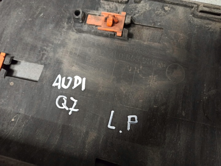 фото №6, Audi q7 i 4l планка двері лівий перед 4l0853959