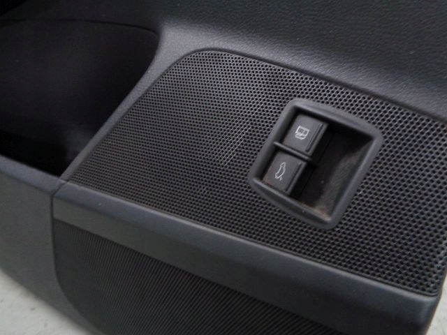 фото №8, Vw passat b6 06 оббивка двері лівий перед sedan