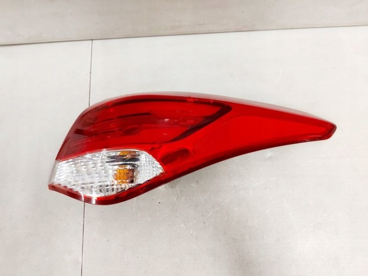 фото №8, Hyundai i40 рестайлинг sedan фара правое зад задняя 92402-3z6
